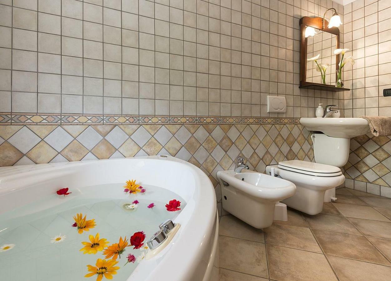 Agrialpi By Salfrutta Bed & Breakfast Bricherasio Dış mekan fotoğraf